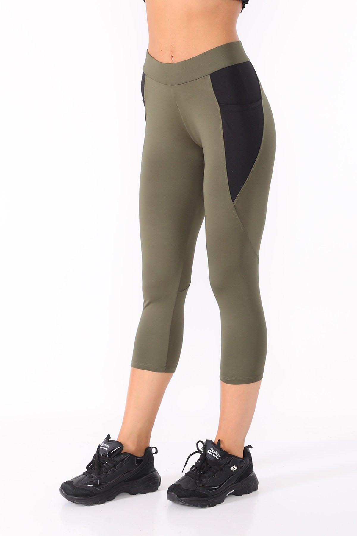 Capris Low Waist with Pockets Green